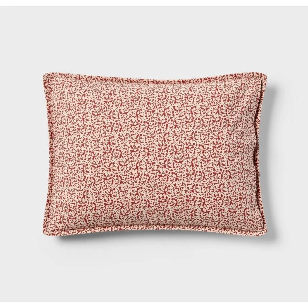 Threshold Studio McGee Red Cream Geometric Floral Quilt Set King 3pc